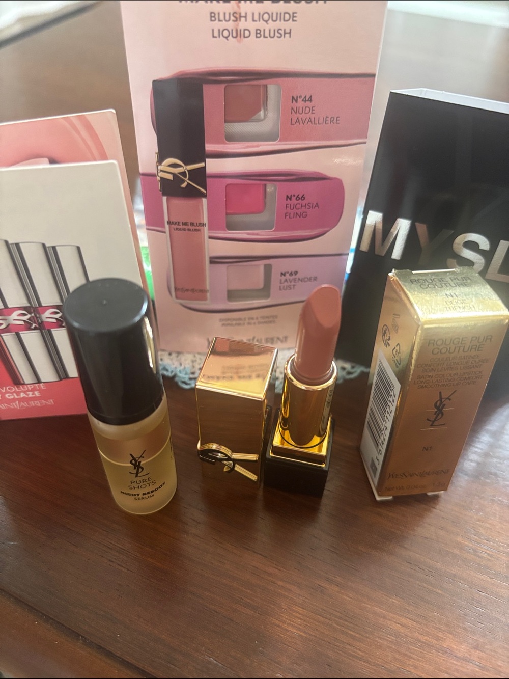 Yves Saint Laurent Bundle Nude N1 Lipstick, Candy Glaze, mascara,Le Parfum
